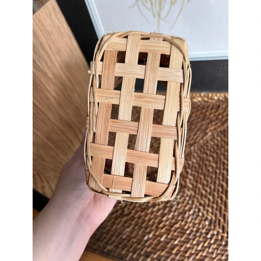 Vintage Handwoven Wicker Basket Small Oval Primitive Country Red Hearts Navy